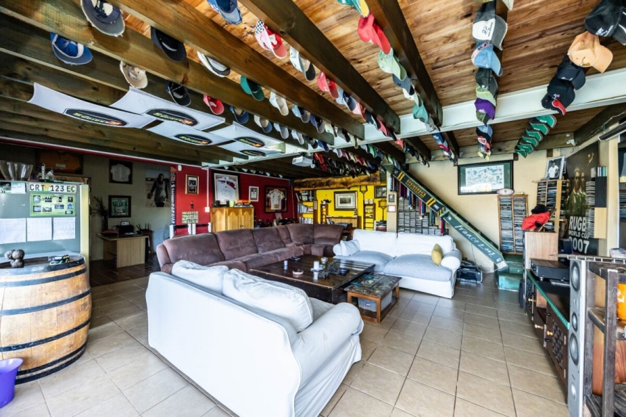 4 Bedroom Property for Sale in Berea Eastern Cape